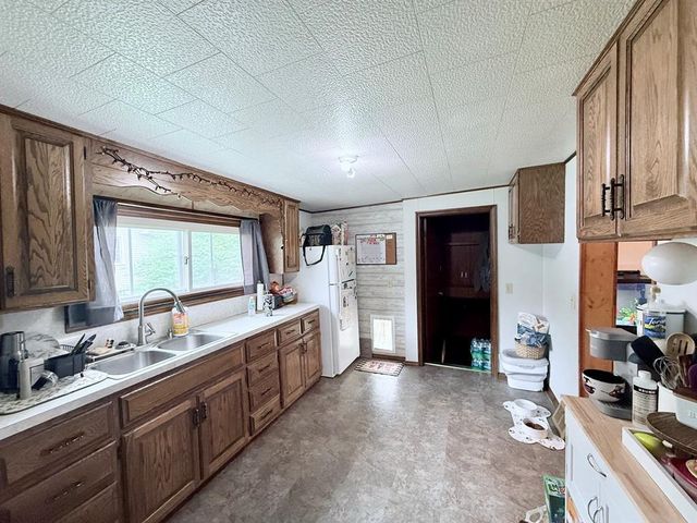 536 Olive Street, Chippewa Falls, WI 54729