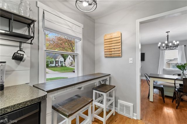 2536 23rd Street, Cuyahoga Falls, OH 44223