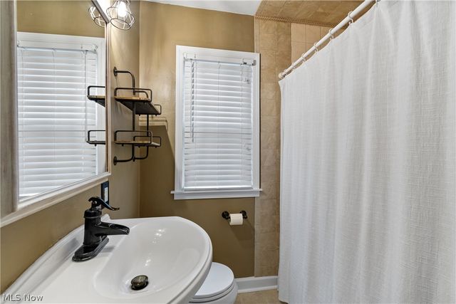 2536 23rd Street, Cuyahoga Falls, OH 44223