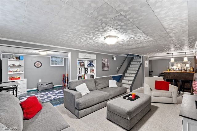 2536 23rd Street, Cuyahoga Falls, OH 44223
