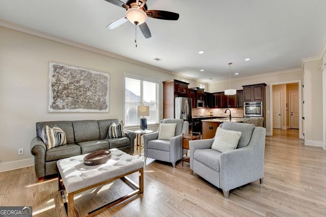 5731 Autumn Flame Drive, Braselton, GA 30517