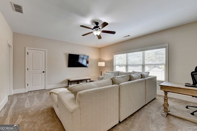 5731 Autumn Flame Drive, Braselton, GA 30517