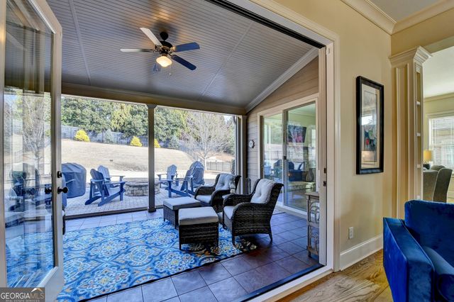 5731 Autumn Flame Drive, Braselton, GA 30517