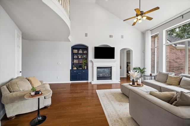 15410 Stone Gables Lane, Houston, TX 77044
