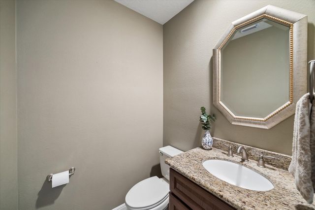 15410 Stone Gables Lane, Houston, TX 77044