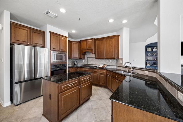 15410 Stone Gables Lane, Houston, TX 77044
