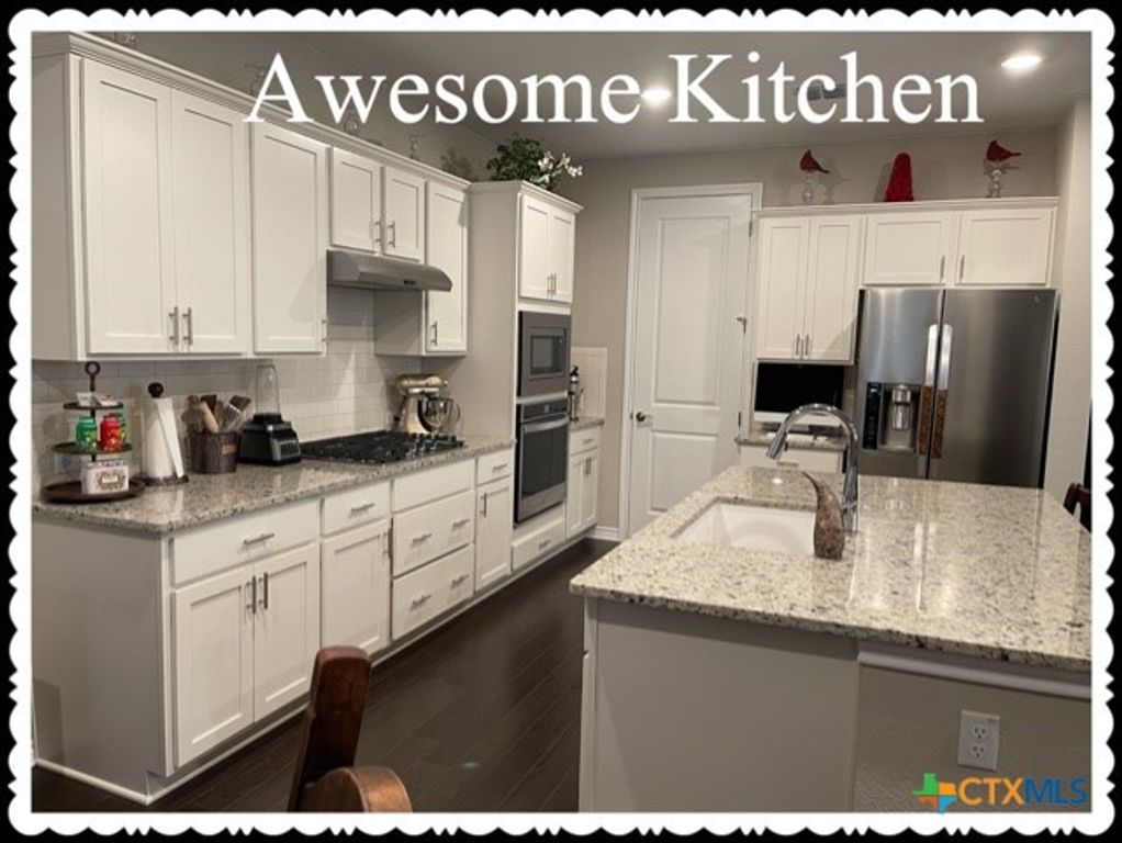 Image 3 of property listing at 104 Balinese Cove 102, San Marcos, TX 78666