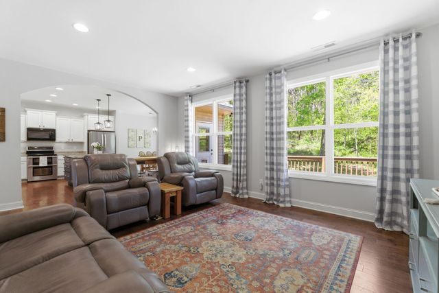 419 Alydar Dr, Watertown, TN 37184