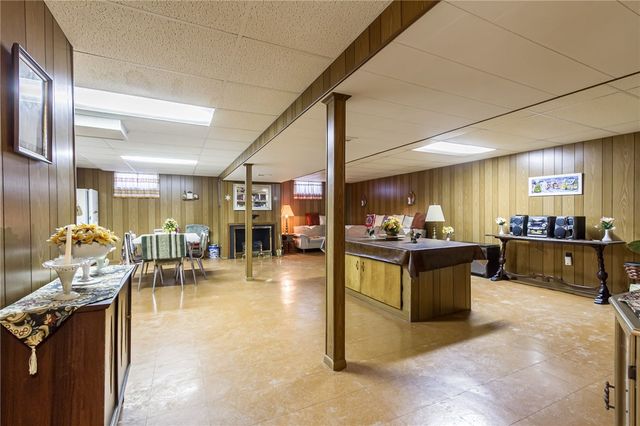 142 Frandee Lane, Greece, NY 14626