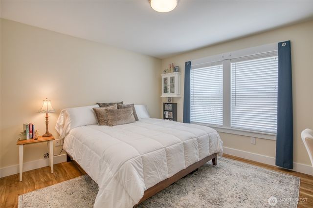 789 Island Circle SE, Ocean Shores, WA 98569