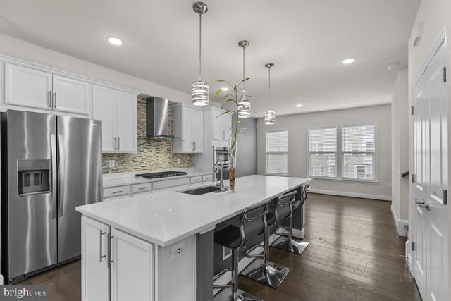 17357 REDSHANK RD, Dumfries, VA 22026