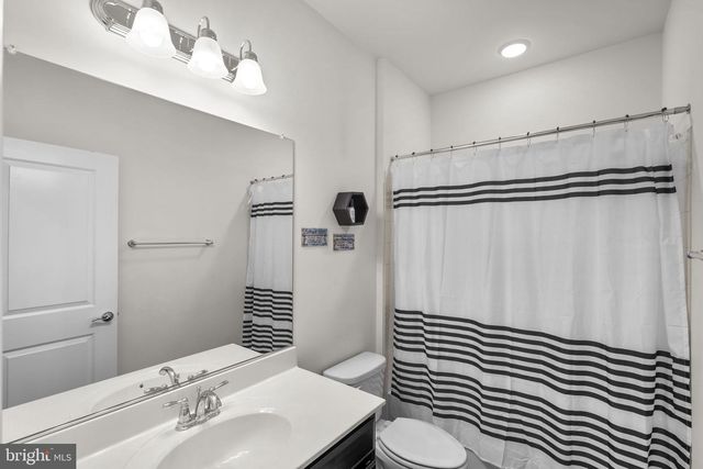 17357 REDSHANK RD, Dumfries, VA 22026