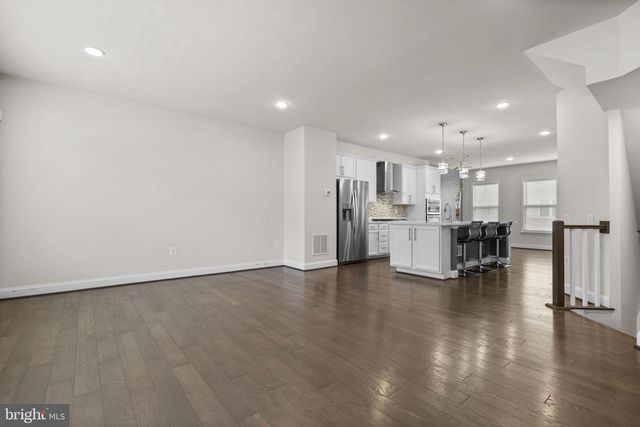 17357 REDSHANK RD, Dumfries, VA 22026