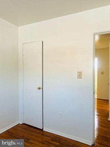 4901 FITCH PL NE, Washington, DC 20019