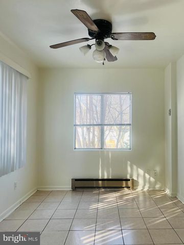 4901 FITCH PL NE, Washington, DC 20019