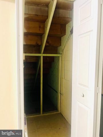 4901 FITCH PL NE, Washington, DC 20019