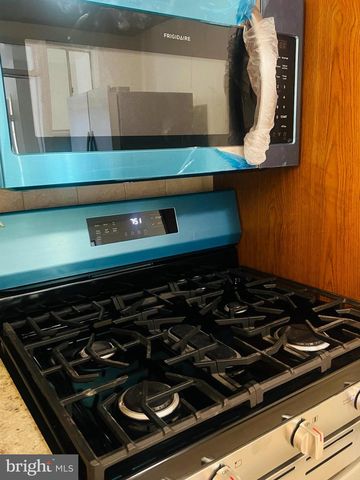 4901 FITCH PL NE, Washington, DC 20019