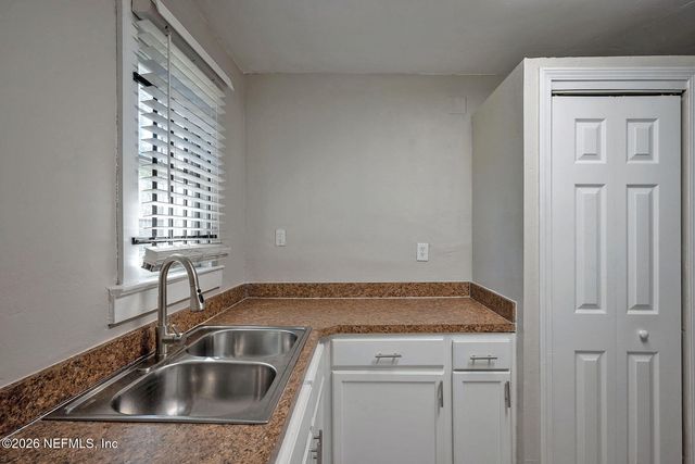 2036 W 11TH Street, Jacksonville, FL 32209