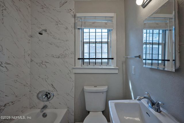 2036 W 11TH Street, Jacksonville, FL 32209