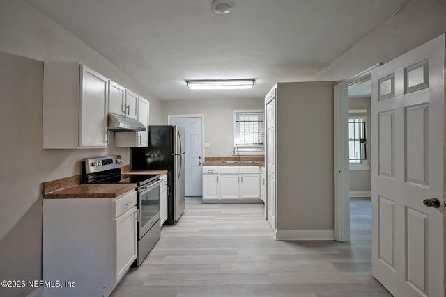 2036 W 11TH Street, Jacksonville, FL 32209