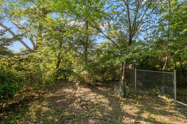 201 Melbourne Avenue SE E, Minneapolis, MN 55414