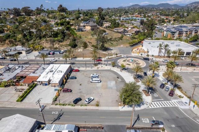 745 S Santa Fe Ave., Vista, CA 92083