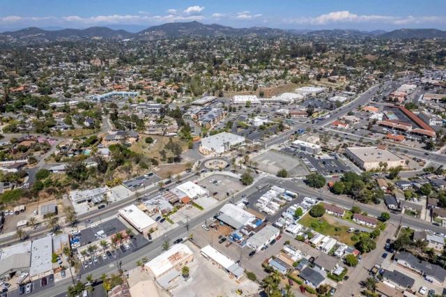 745 S Santa Fe Ave., Vista, CA 92083
