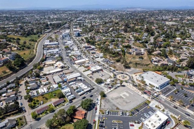 745 S Santa Fe Ave., Vista, CA 92083