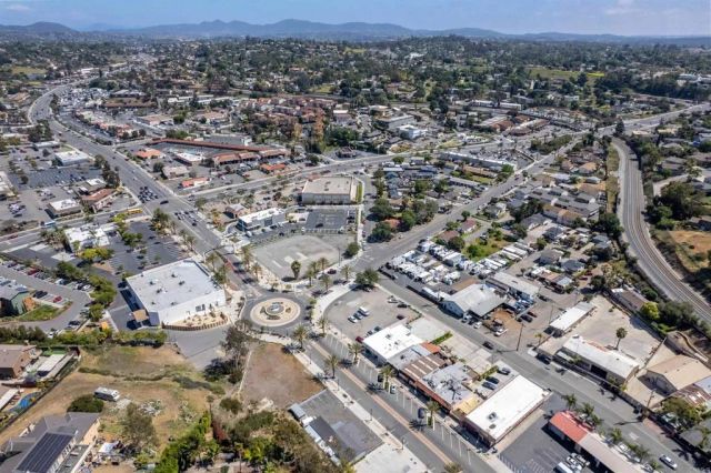 745 S Santa Fe Ave., Vista, CA 92083