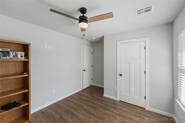 317 SE 6th Street, Pryor, OK 74361