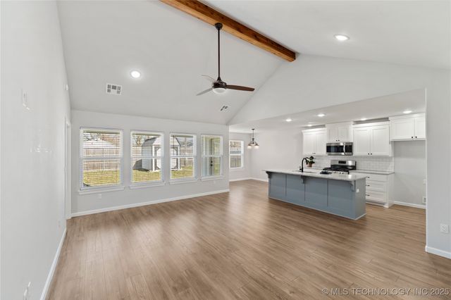 317 SE 6th Street, Pryor, OK 74361
