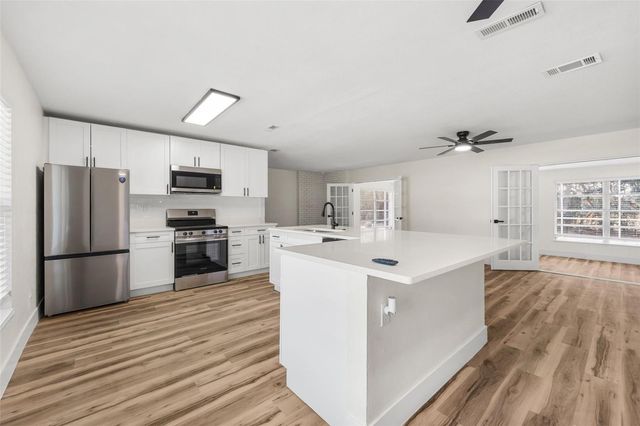 1925 SW 42ND AVENUE, Gainesville, FL 32608