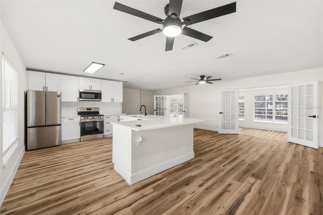 1925 SW 42ND AVENUE, Gainesville, FL 32608