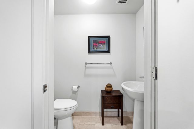 505 Tremont St 613, Boston, MA 02116