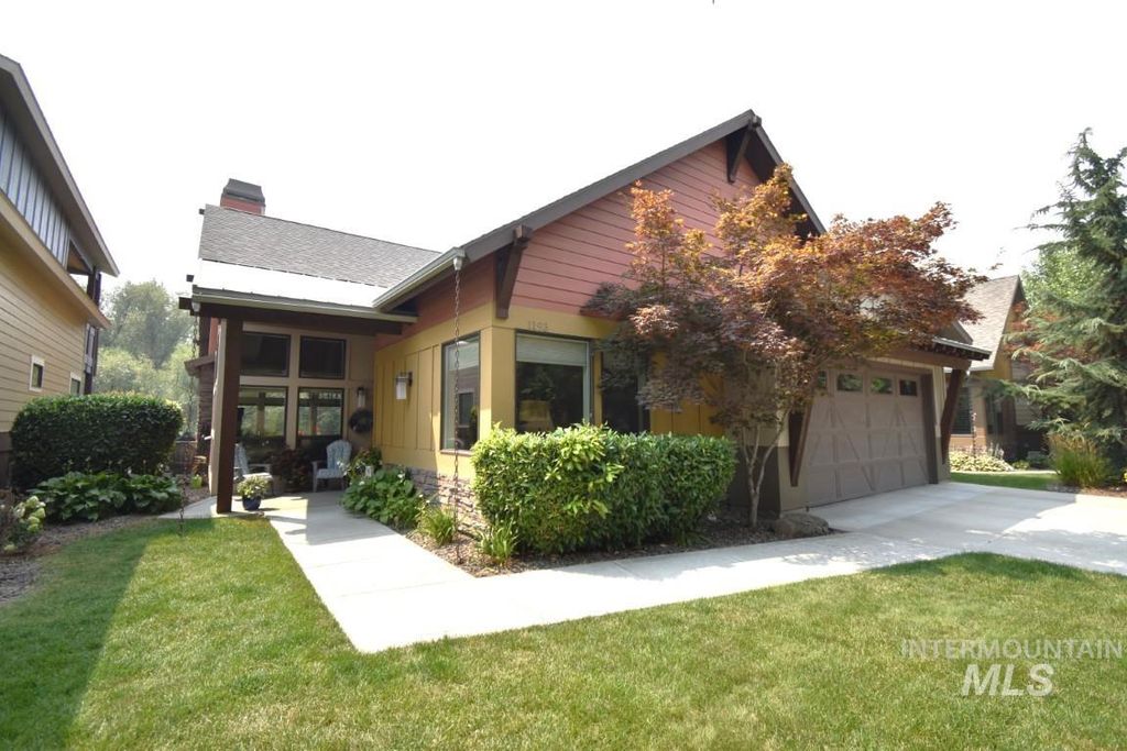 1193 E Lone Shore Dr, Eagle, ID 83616