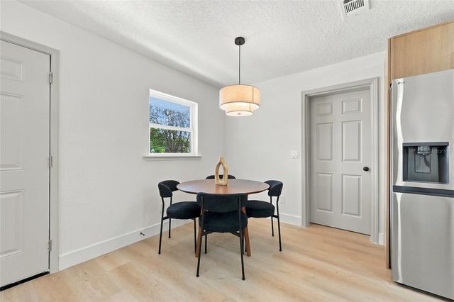2470 IVAN COURT, Orlando, FL 32807