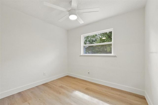 2470 IVAN COURT, Orlando, FL 32807