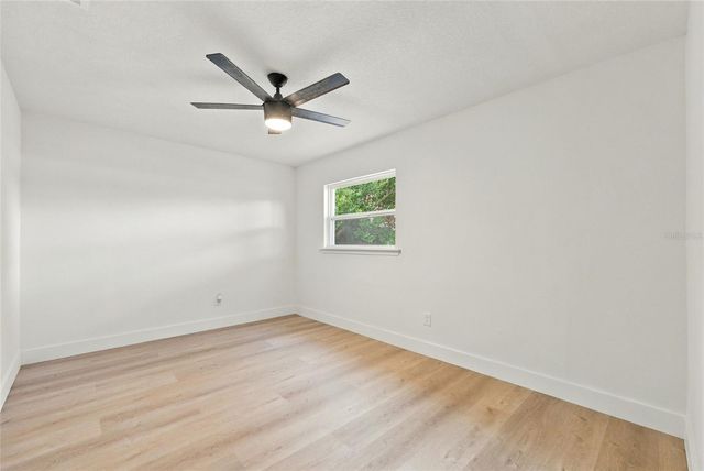 2470 IVAN COURT, Orlando, FL 32807