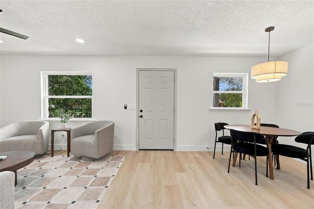 2470 IVAN COURT, Orlando, FL 32807