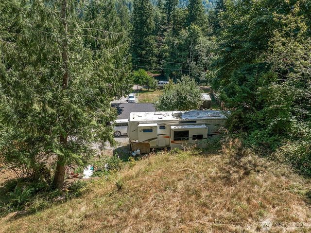 31324 SE 383RD Place, Enumclaw, WA 98022