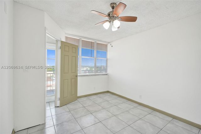 2025 NE 164th St 710, North Miami Beach, FL 33162