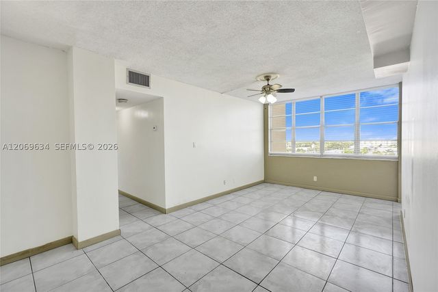 2025 NE 164th St 710, North Miami Beach, FL 33162