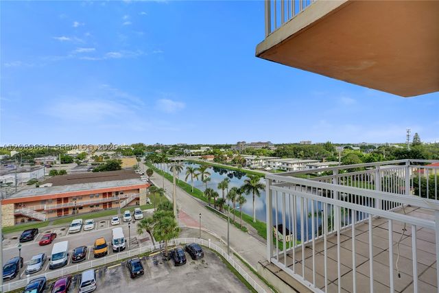 2025 NE 164th St 710, North Miami Beach, FL 33162