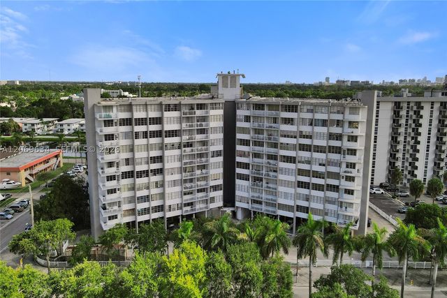 2025 NE 164th St 710, North Miami Beach, FL 33162