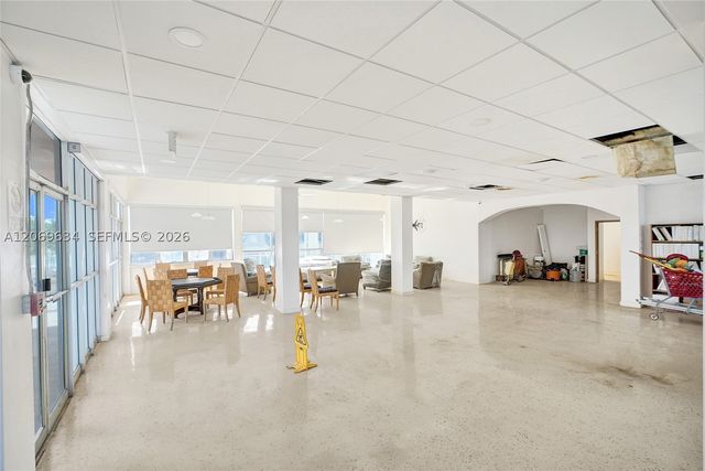 2025 NE 164th St 710, North Miami Beach, FL 33162
