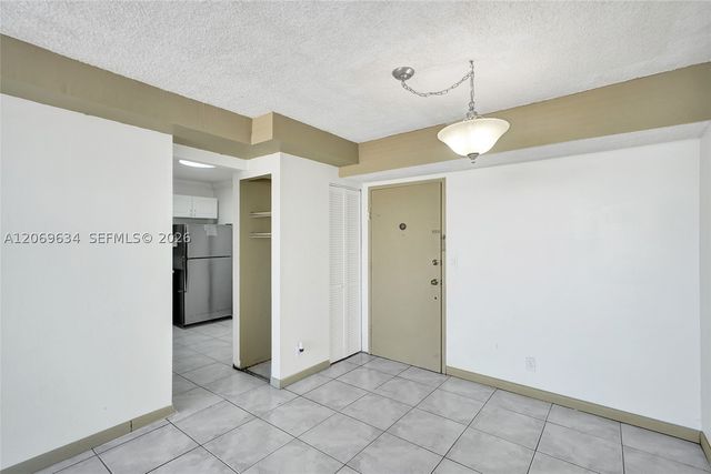 2025 NE 164th St 710, North Miami Beach, FL 33162