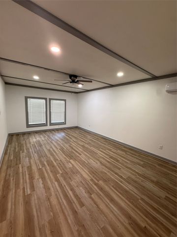 1114 W Mesquite Street, Coleman, TX 76834