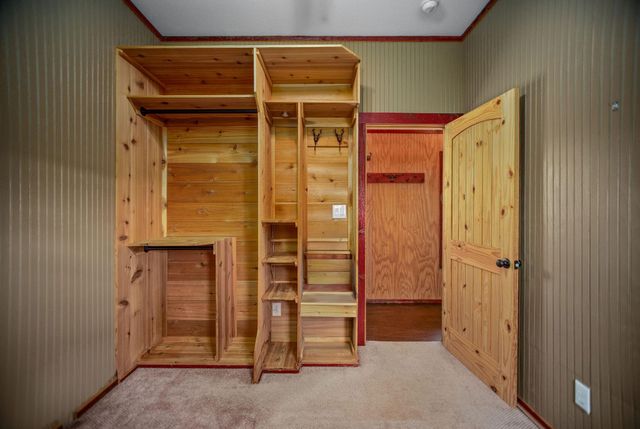 1101 W Houston Avenue, Seadrift, TX 77983