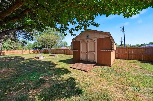 109 Air Park Drive, Morganton, NC 28655