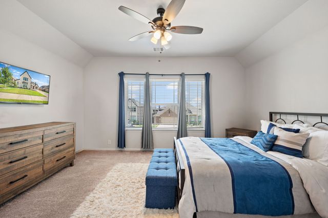 1013 Firecracker Drive, Justin, TX 76247
